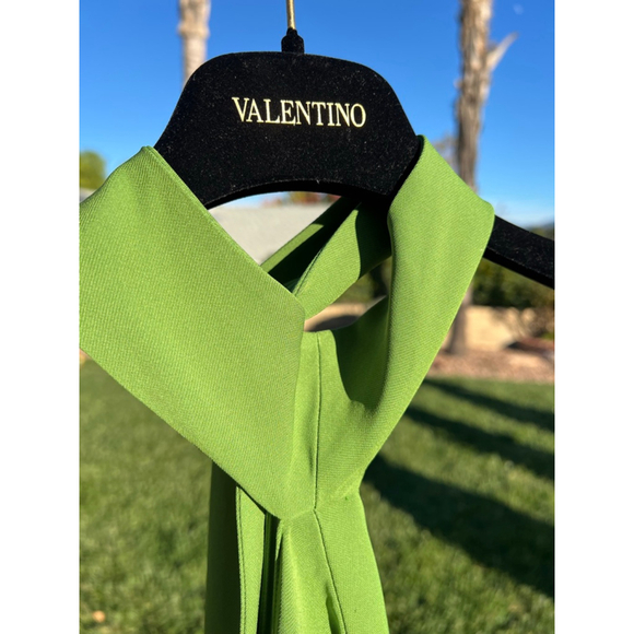 Valentino Dress NWT Onesleeve Scalloped Silk Crepe Gown Green Size 40 US 4 Small - Picture 4 of 9